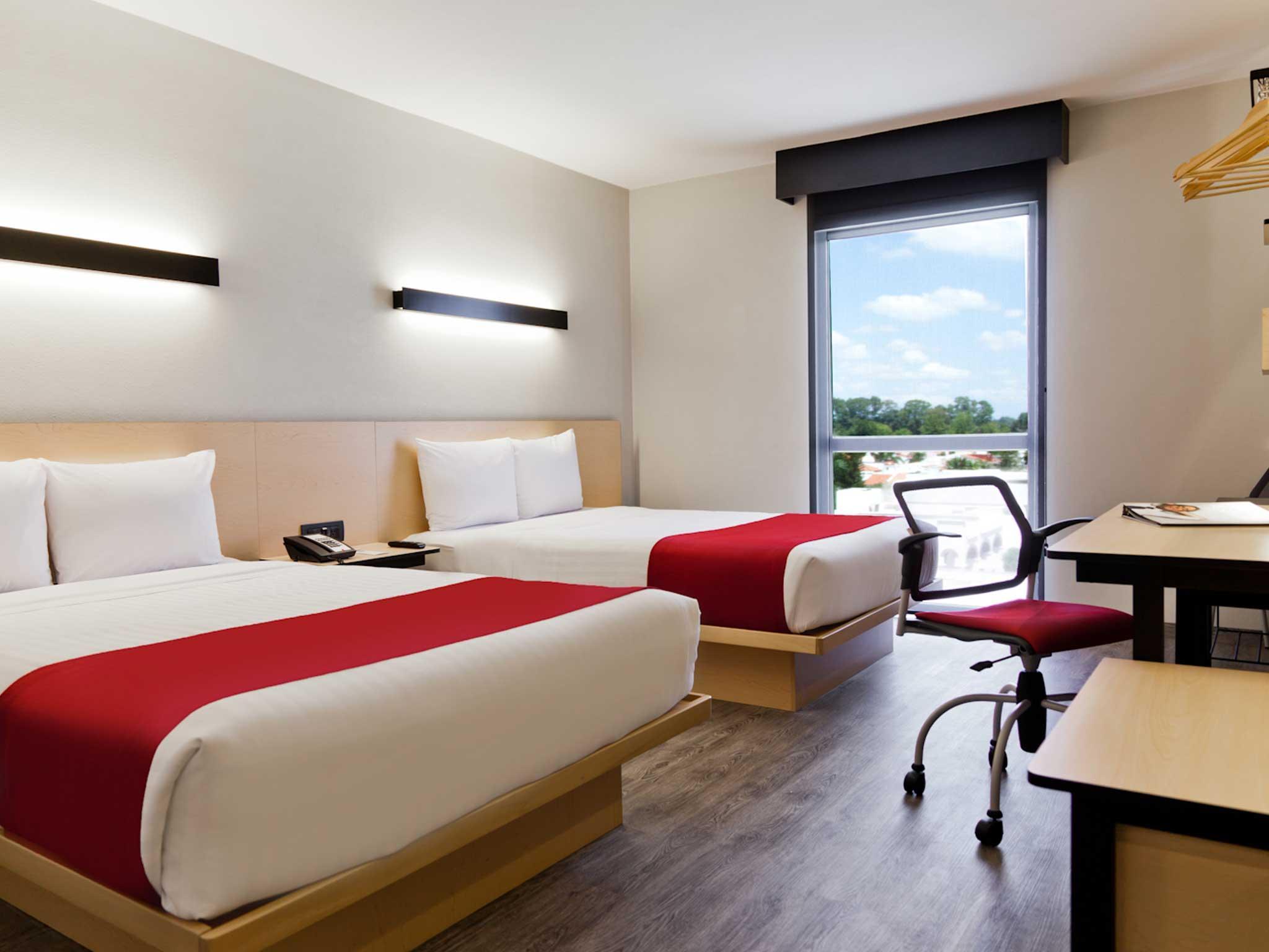 City Express By Marriott Leon Exterior photo