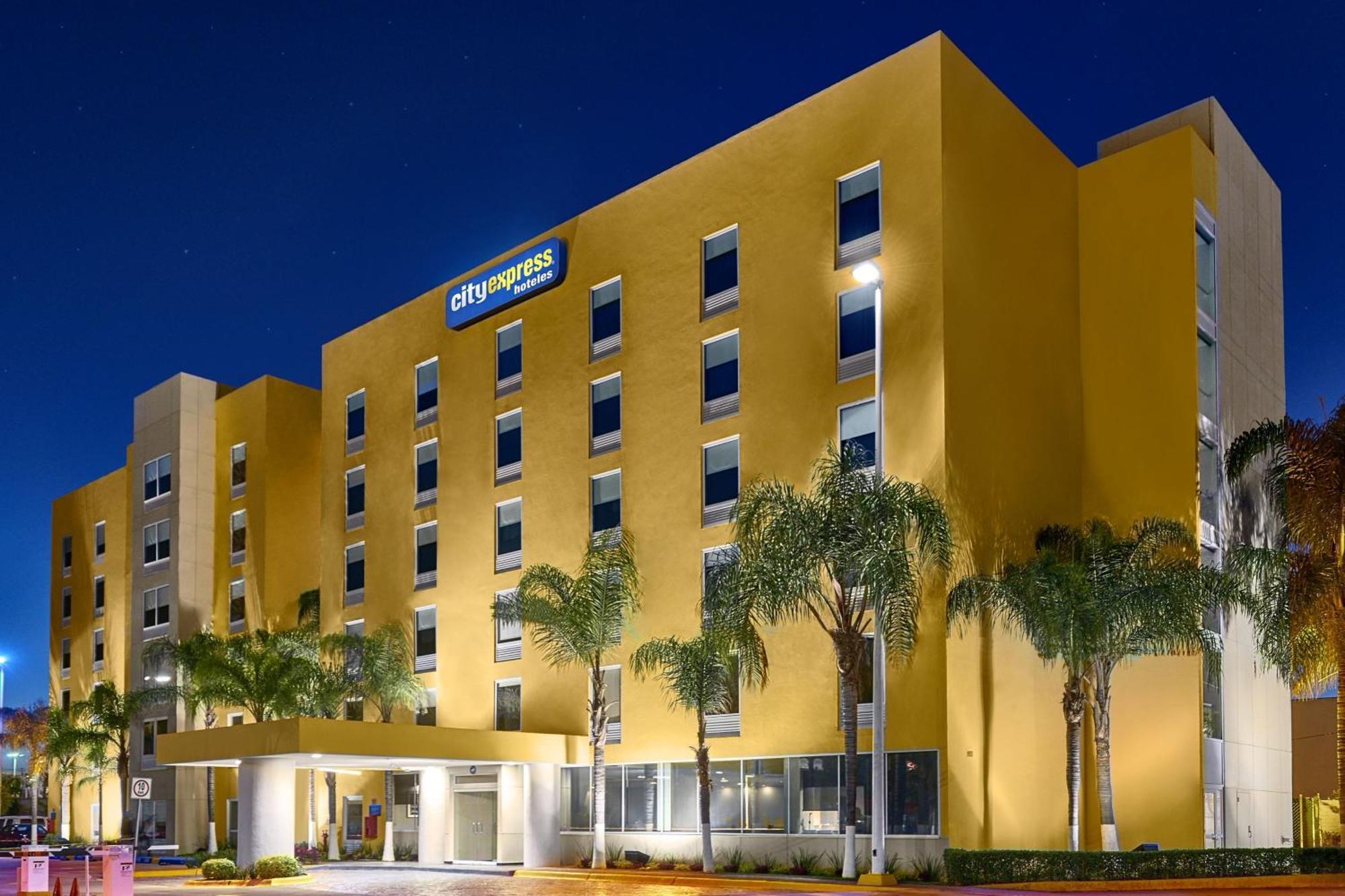 City Express By Marriott Leon Exterior photo